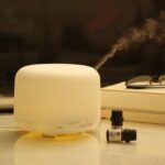 Simple White LED Aromatherapy Humidifier Diffuser